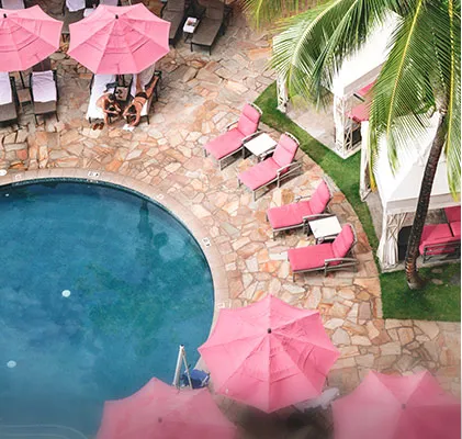 Photo of the pool and parasols