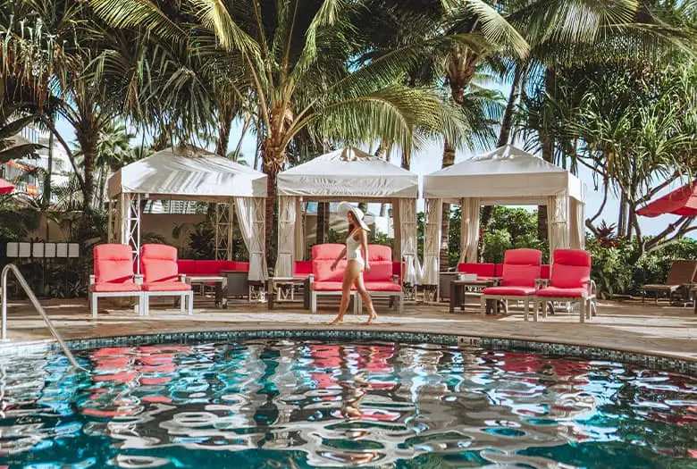 Honolulu Hotels with Pool | Royal Hawaiian Resort
