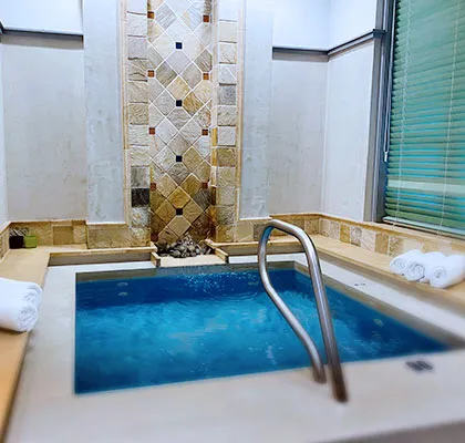 Photo of the Jacuzzi